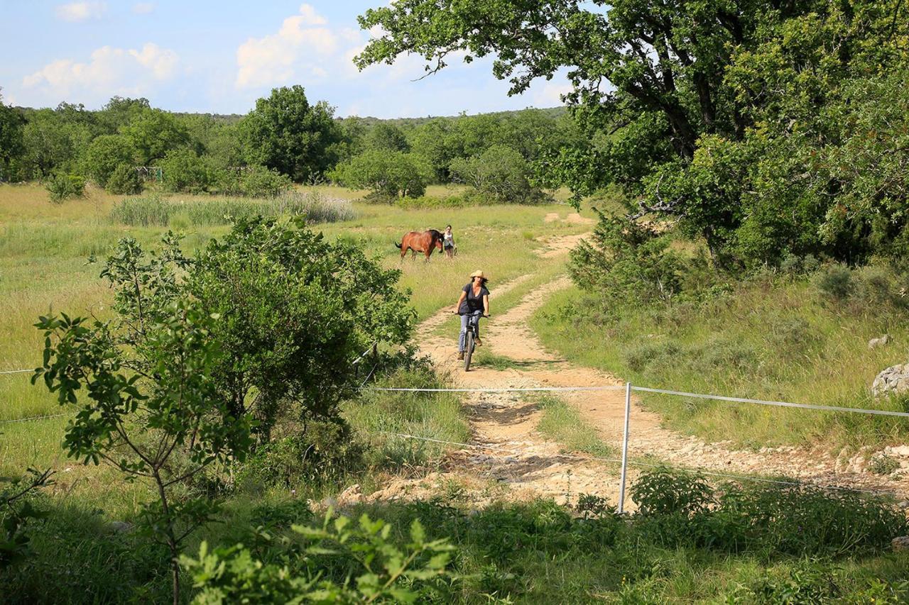 Mas Des Claparedes Montoulieu  Exteriér fotografie